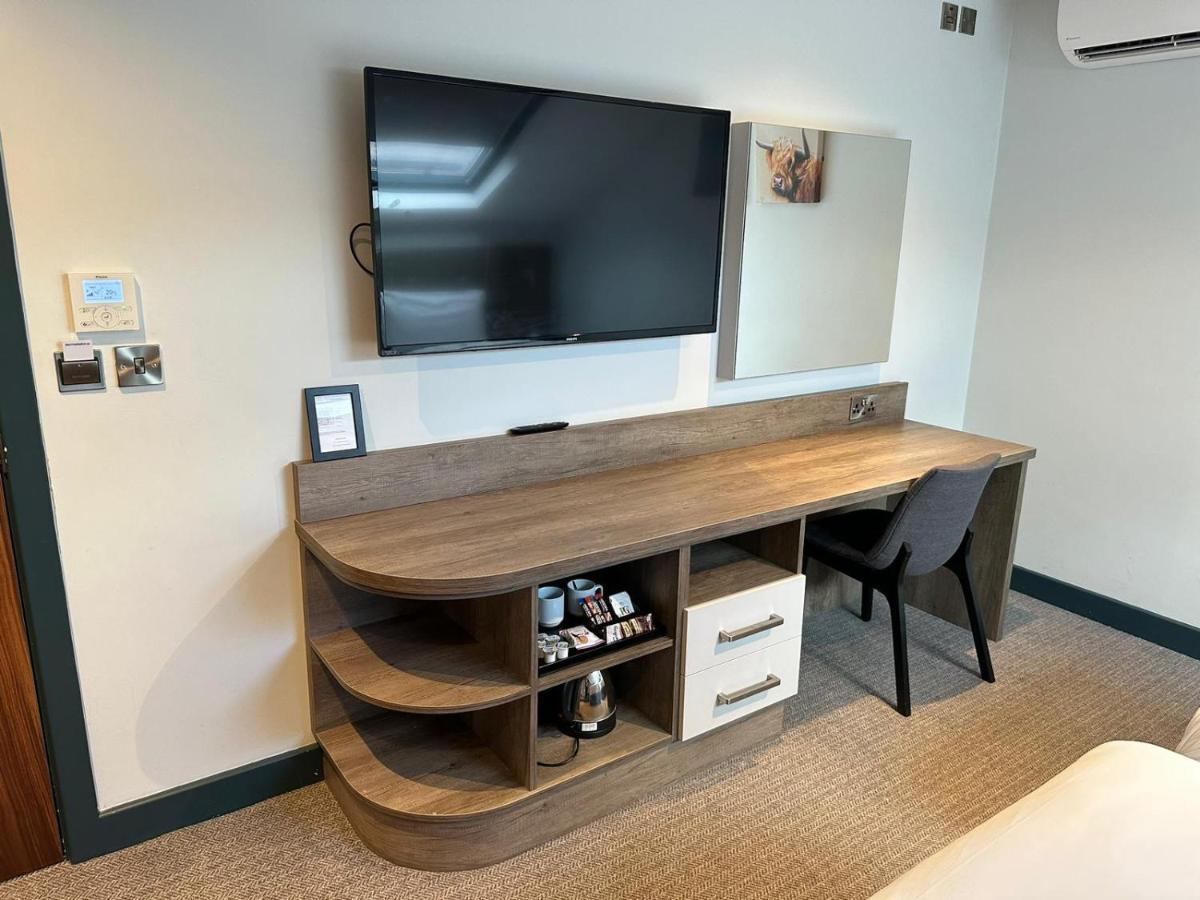 Best Western Rockingham Forest Hotel Corby Esterno foto