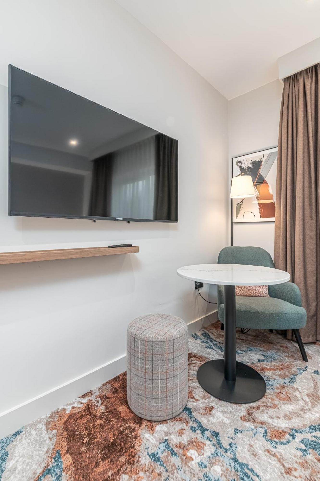Best Western Rockingham Forest Hotel Corby Esterno foto