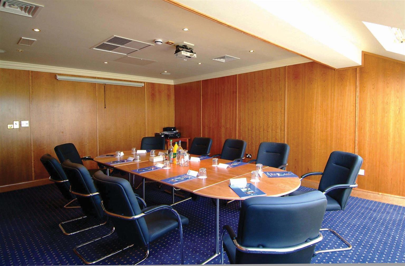 Best Western Rockingham Forest Hotel Corby Esterno foto